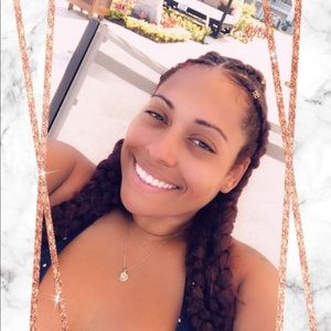 Meet your Posher, Chantelle